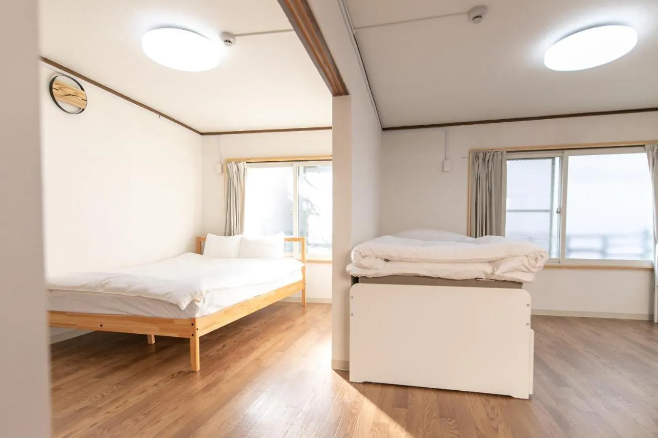 ハッピーハウス Apartment Osaka