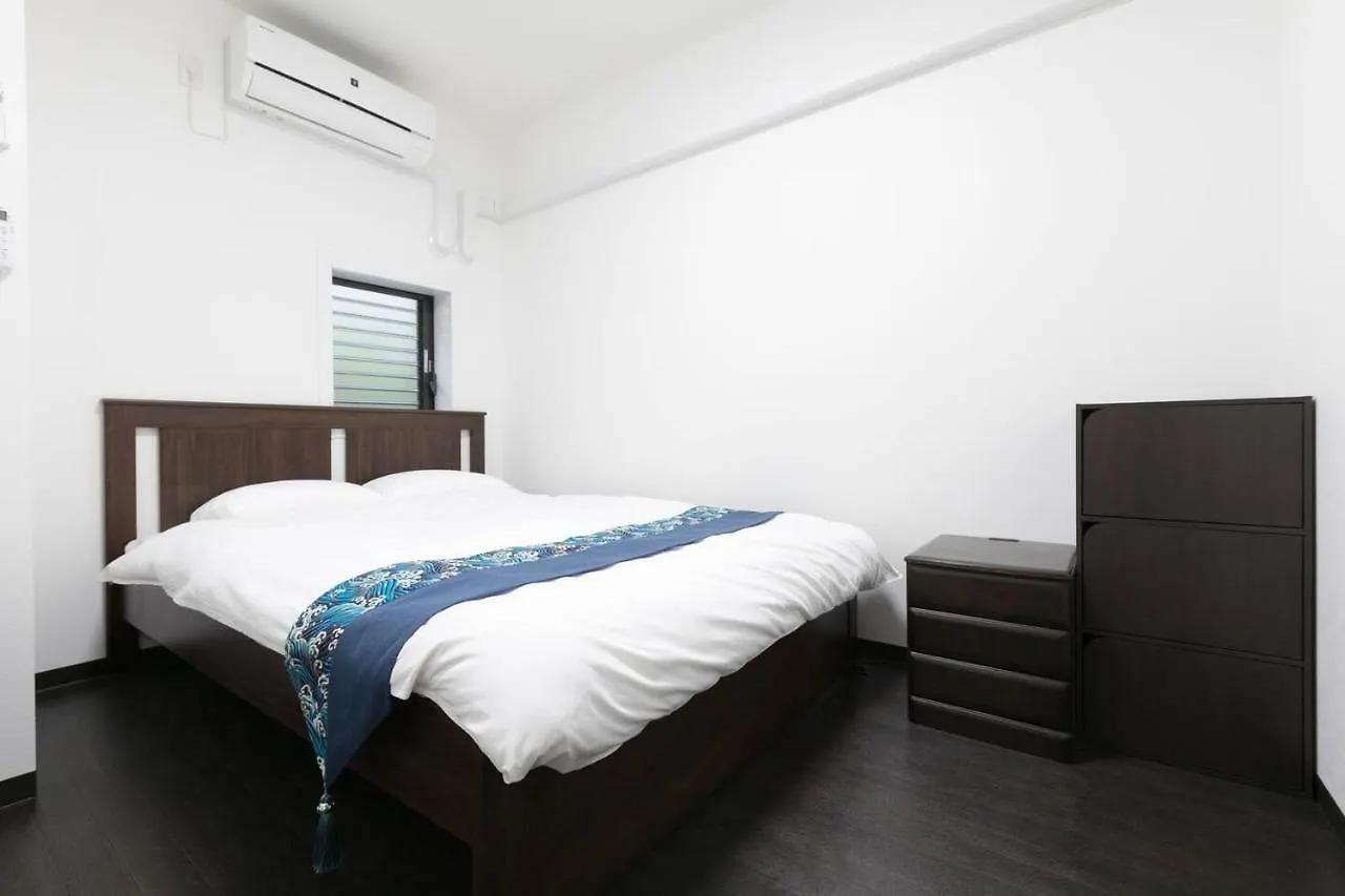 ハッピーハウス Apartment Osaka